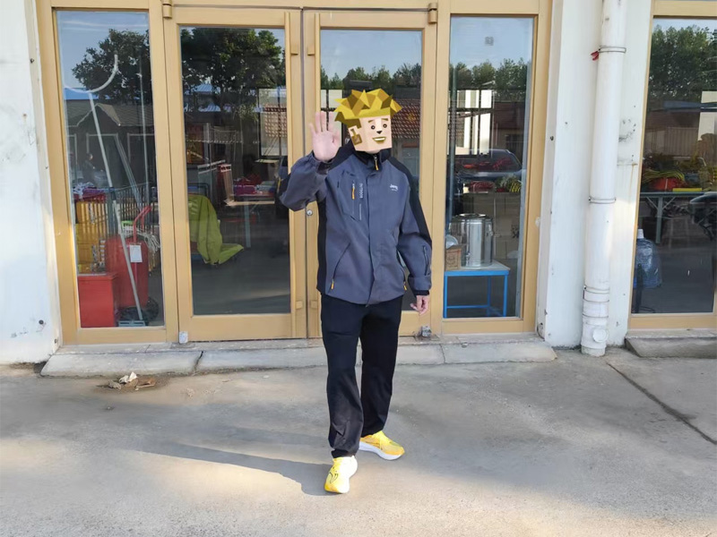 ​Bước vào bên trong Nhà máy thể thao Pandawin của chúng tôi - Chuyến tham quan của du khách qua quá trình sản xuất thiết bị võ thuật
