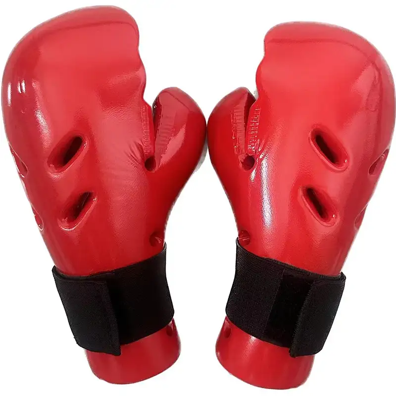 Nhúng bảo vệ tay Taekwondo